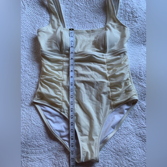 Square-Neck One-Piece Old Navy Swimsuit with Full Coverage - Picture 8 of 14